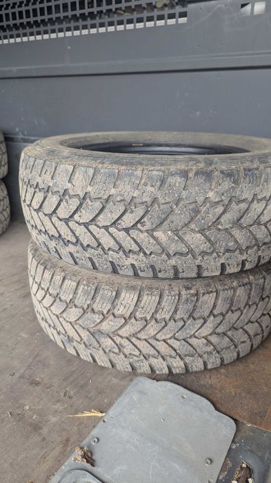 Anvelope de iarnă 235/65r16C pentru dube