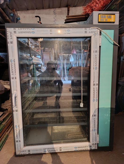 Продам инкубатор