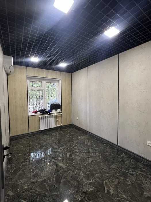 Аренда Нежилое 1-линия Чорсу ЖАР Евроремонт срочна 55 кв.м