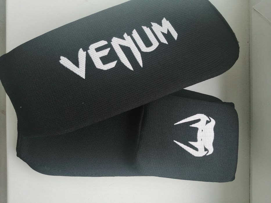 перчатки для единоборства