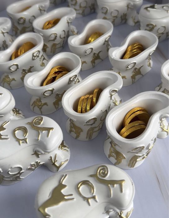 Юрта Асық тойбастар бонбоньерки