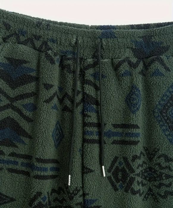 Костюм темно зелёный