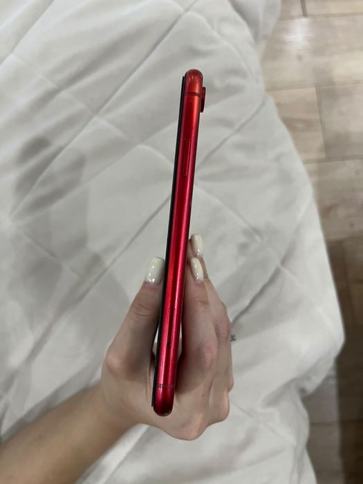 Продам Apple iPhone XR