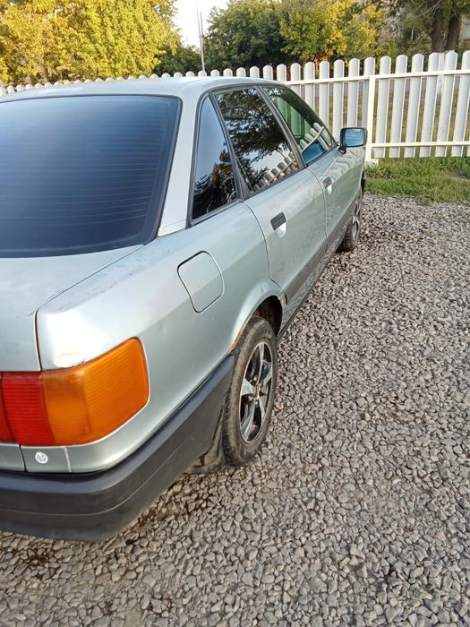 Ауди 80. б3  1990
