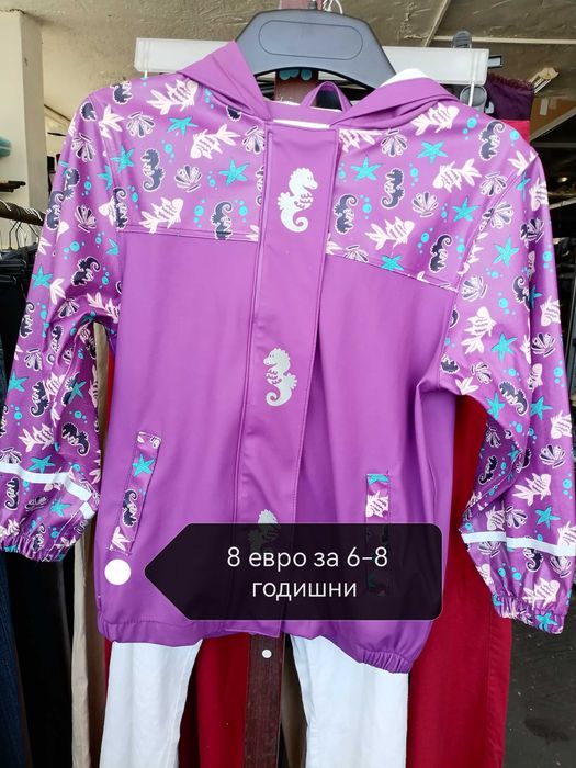 Детски и бебешки дрехи