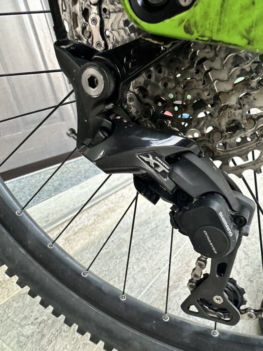 Cube stereo hybrid 120 schimb cu auto sau scuter