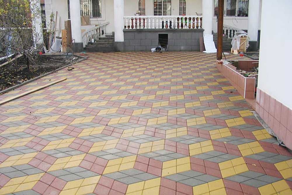 Производство и укладка брусчатки, поребрика,искусственный газон ...