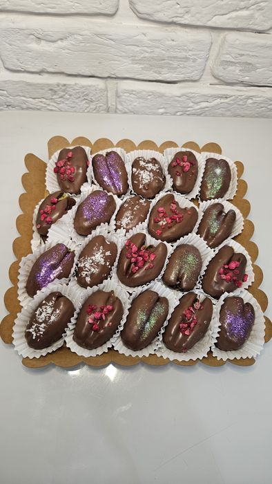 Финики в шоколаде на подарок