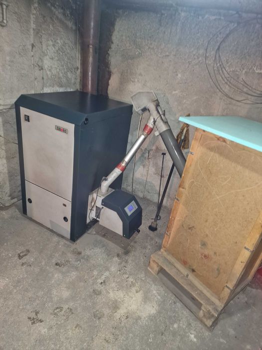 Котел на пелети 32KW продава се