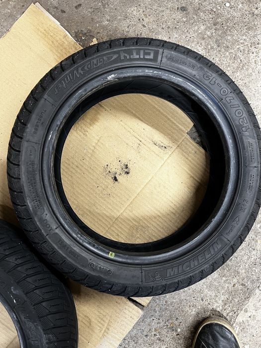 Гуми 120/70/12 и 130/70/12 Michelin