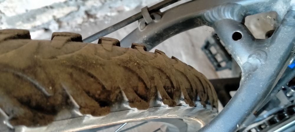 Подростковый велосипед. Колеса на 24.