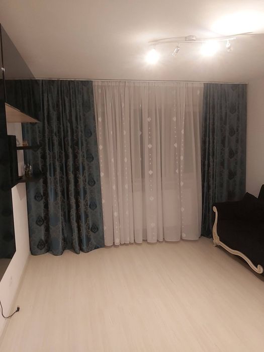 Inchiriez Apartament 2 camere