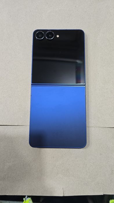 Samsung Galaxy Zflip 7, 256 gb