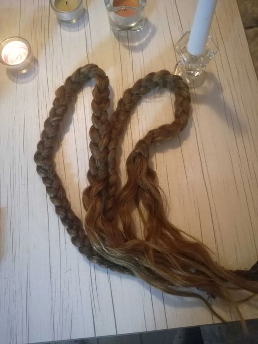 Сурова необработена естествена коса