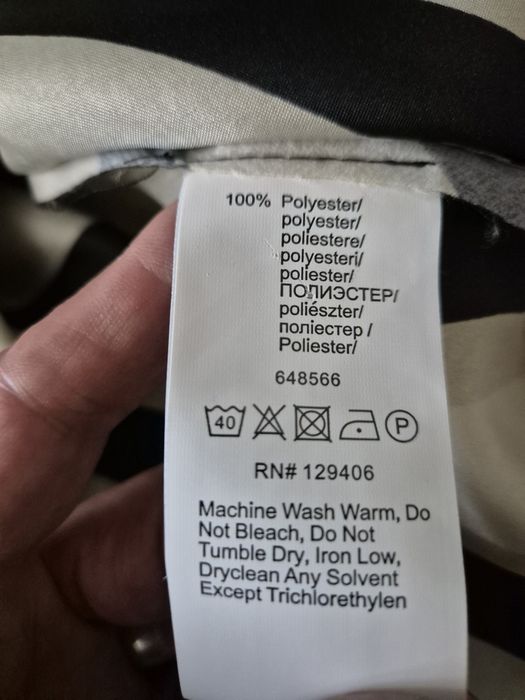 Bluză fluture din tafta subțire , nepurtată