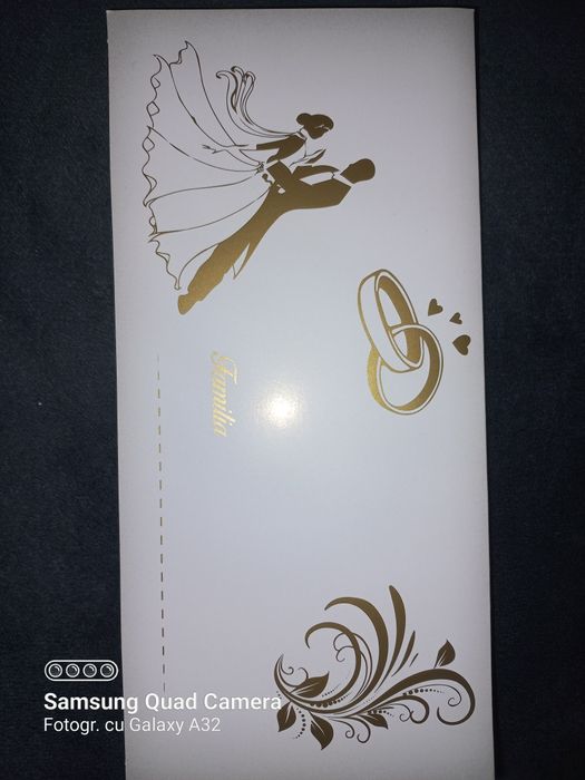 Vand rochie mireasă