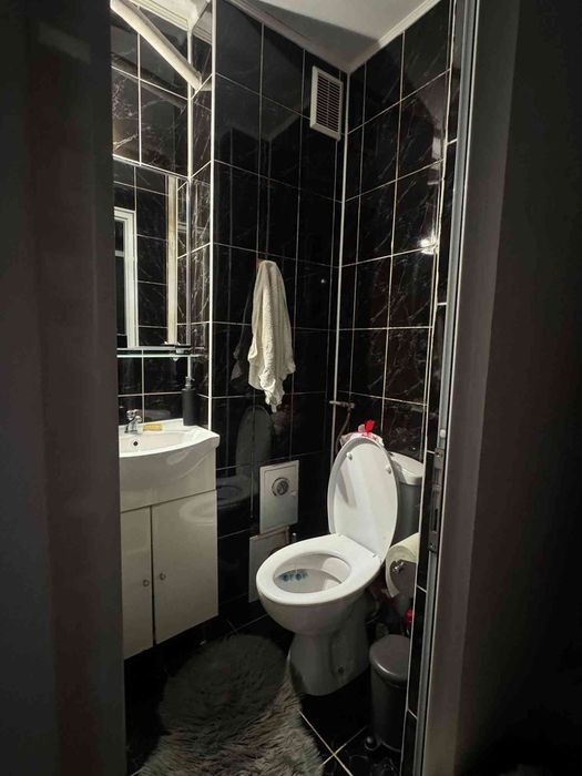 Vând Apartament 2 camere etaj 1 din 4
