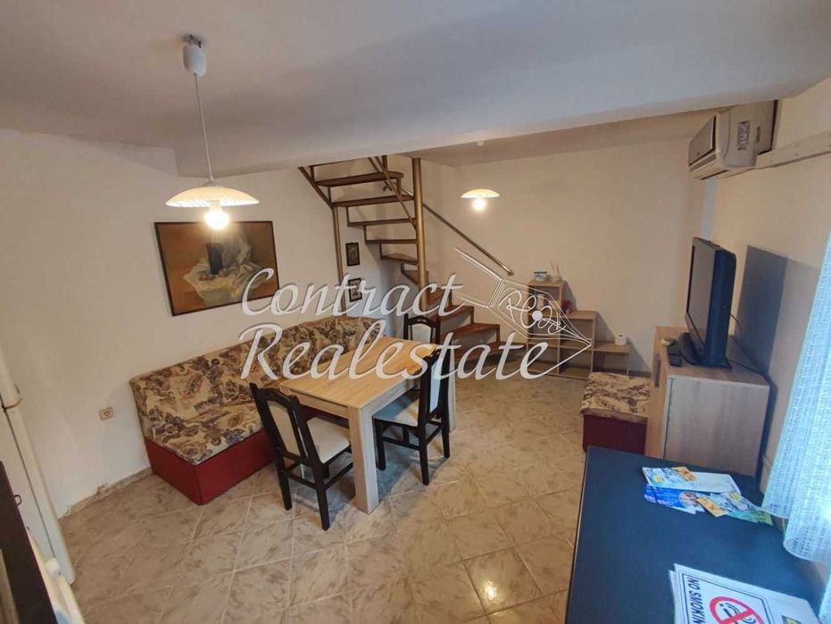 Тристаен Обзаведен Мезонет - Погребите !