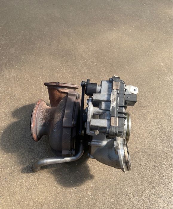 Turbina bmw 530d 730d x3 x4 x5 x6 3.0d 258 cai. Turbo bmw 330d 430d