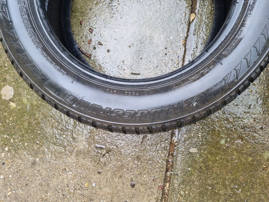 Cauciucuri iarna Bridgestone 205/60/R16