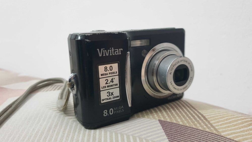 Фотоапарат Vivitar ViviCam 8340 - 8 Mpx