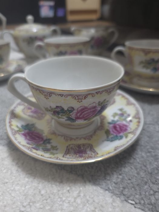 Serviciu de cafea si prăjitură din porțelan chinezesc