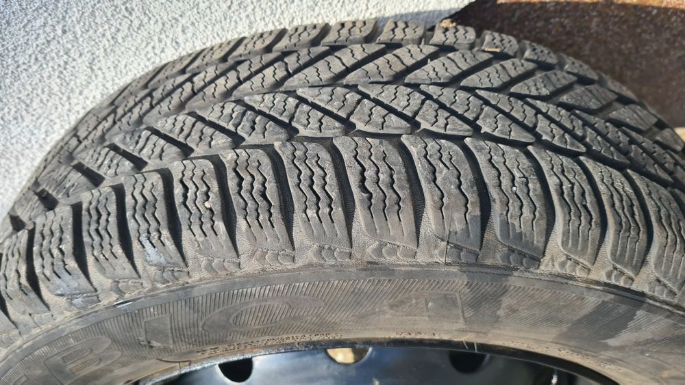 Roti 185/65 R15  prindere 4x100