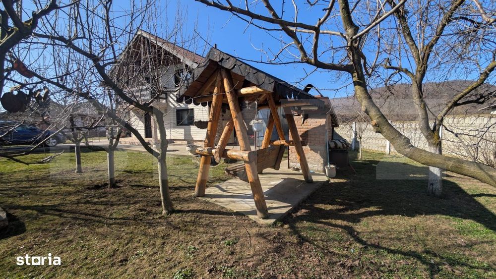 Vanzare in 2 rate Iedera Moreni  Casa individuala P+1 cu mansarda, ter