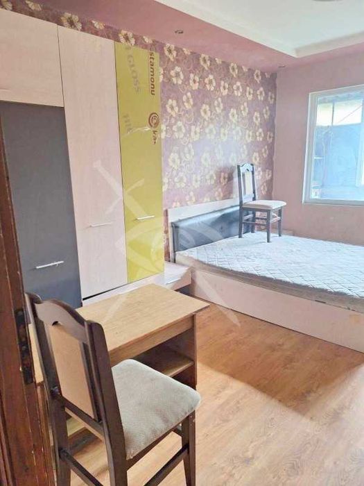 Продава се Тристаен апартамент в Бургас, Победа - 104 кв.м за 366 €/кв.м - Снимка #4