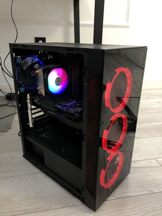 Мощный игровой компьютер +монитор