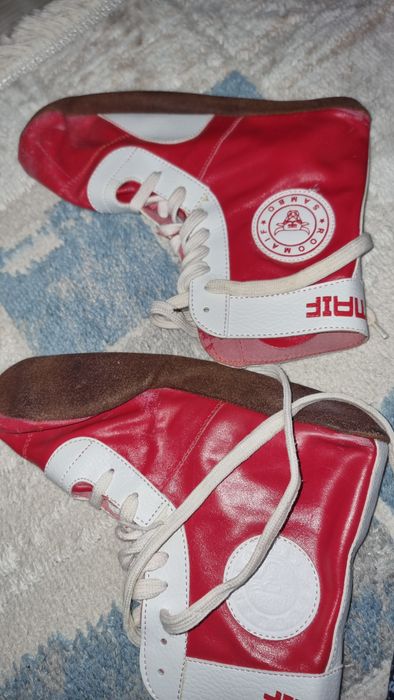 Продам  борцовки