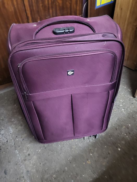 Куфар ново  45 евро