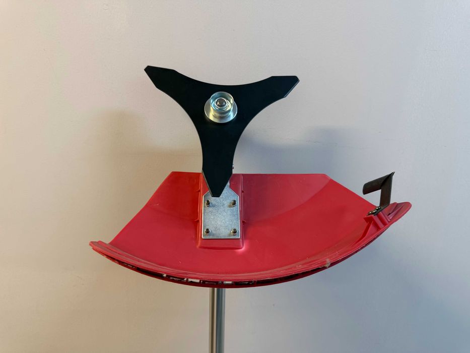 Коса електр. с нож и корда сгъваема 1.4kW/R20 Кастрачка акум. 120mm SDS 1/4 1.1mm 32 2Ah