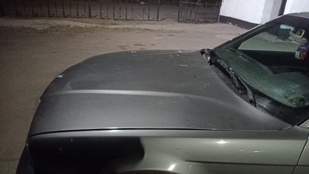 Продам капот широкий БМВ е34