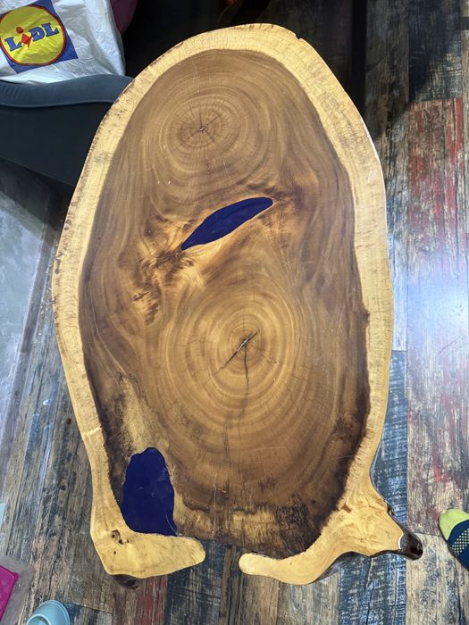 Masa cafea / decorativa din lemn masiv