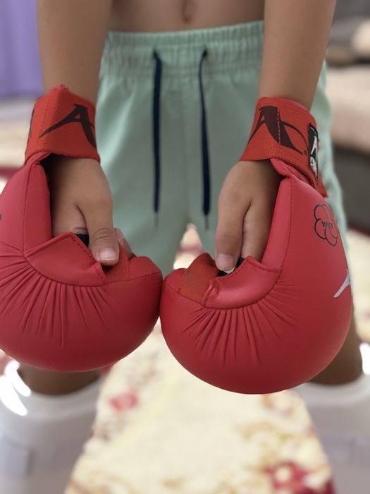 Перчатки для каратэ