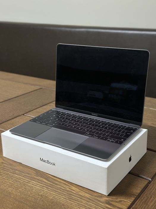 Macbook 12” Space Gray - stare foarte bună