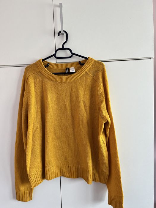 Лот Пуловери различни модели и цветове