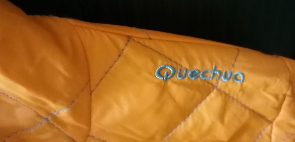 Geacă 2 în 1, Quechua, mărime 11-12 ani, preț 75 lei