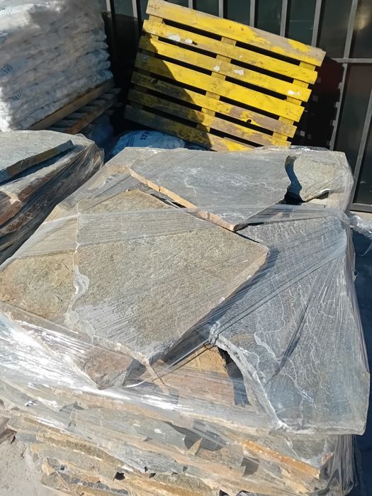 Piatra naturala de munte