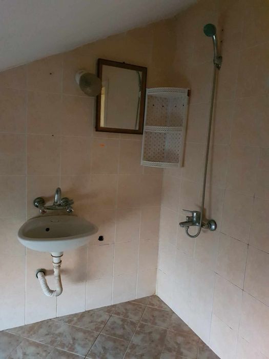 Дава се под наем Двустаен апартамент в Търговище, Боровец - 65 кв.м за 137.7 € - Снимка #6