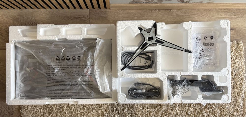 Геймърски монитор AOC C27G2E за части