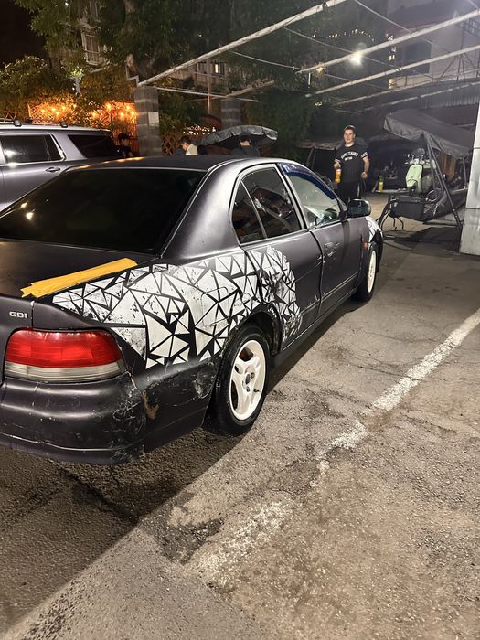 Продам mitsubishi galant