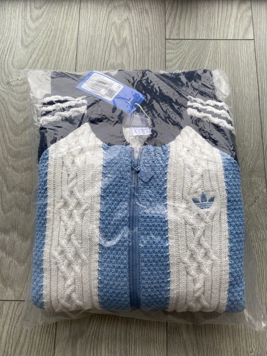 Суитшърт Adidas Archve KNIT TT