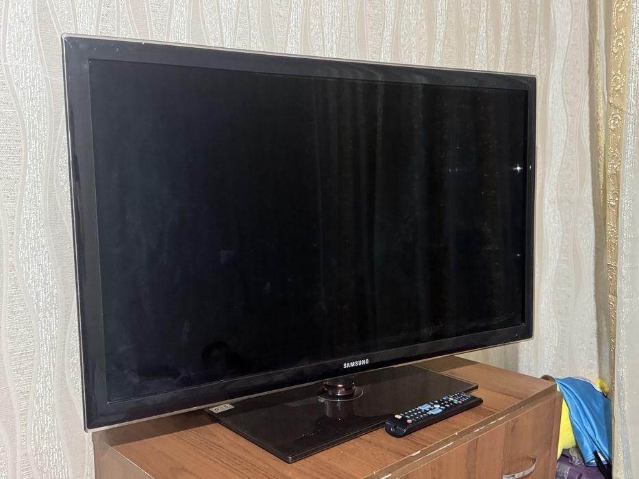 Продам телевизор смарт