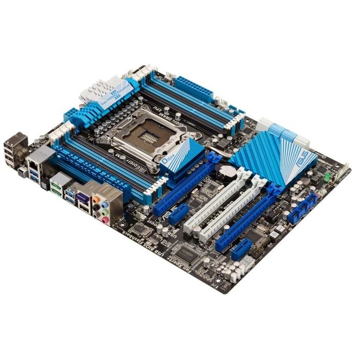 Дънна платка Дъно ASUS P9X79 Pro 2011 DDR3 OVERCLOCK
