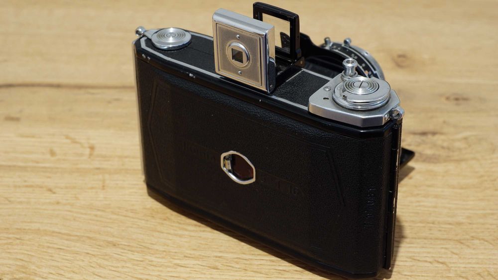 Aparat foto pe film Carl Zeiss Ikon 75mm F/3.5 - format mediu