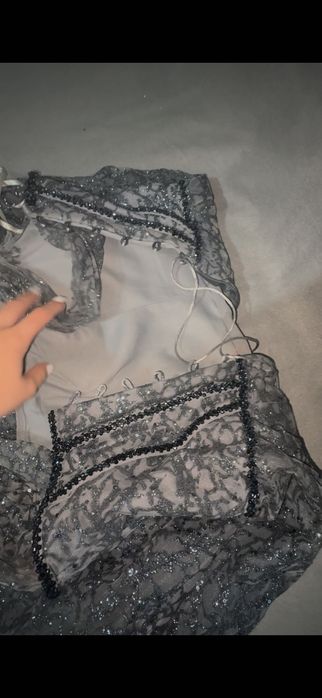 Бална рокля тъмна