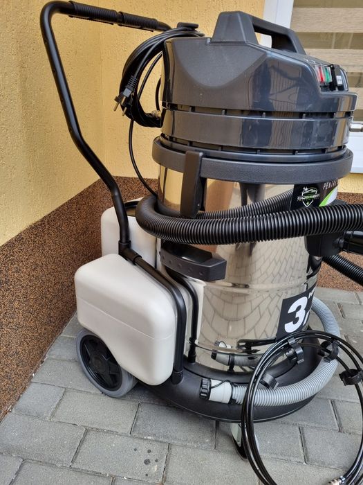 Aspirator injectie extractie tapiterii 2 motoare pompa injectie mare