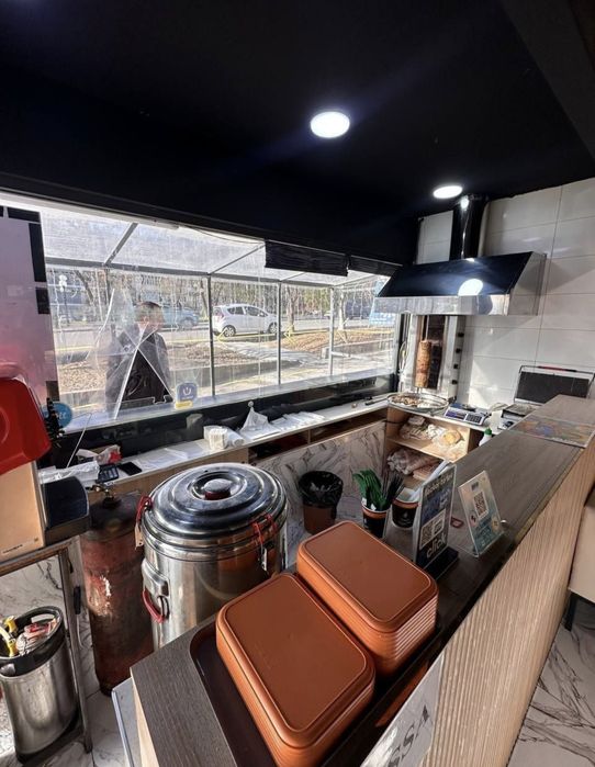 Помещение под Фаст-фуд или магазин